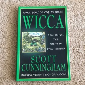 Wicca book Scott Cunningham